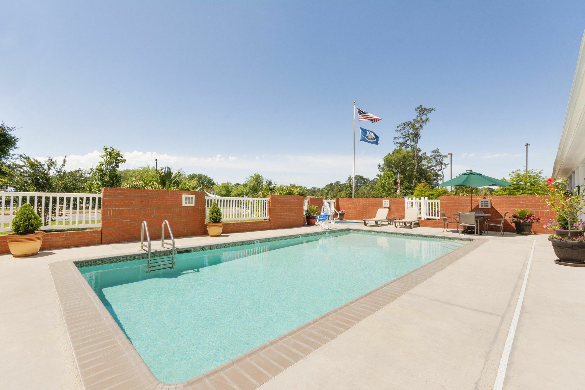 Country Inn & Suites By Radisson, Covington, La מראה חיצוני תמונה